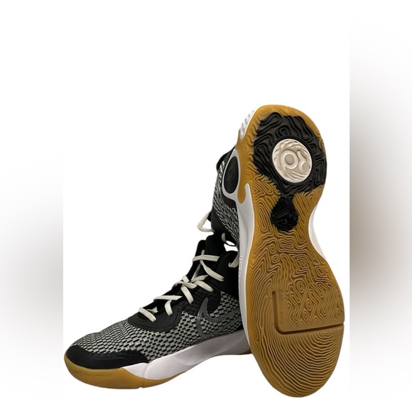 KD Trey 5 IX Men’s Basketball Shoes - Sz 10 - Picture 2 of 3